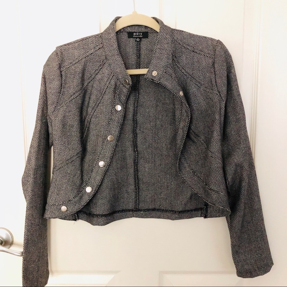 🧥Stylish bolero jacket F21